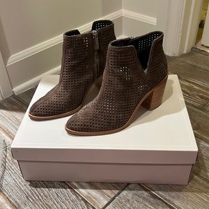 EUC! Worn once! Brown Suede Bootie 1. State Larocka